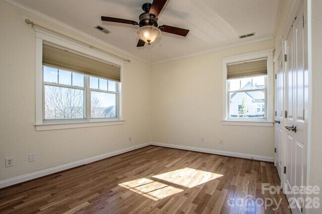 Building Photo - 8147 Townley Rd