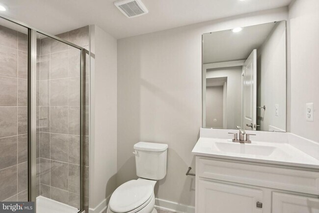 Building Photo - 9005 Owensby Dr