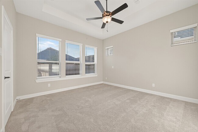 Building Photo - 11219 Peacock Flower St