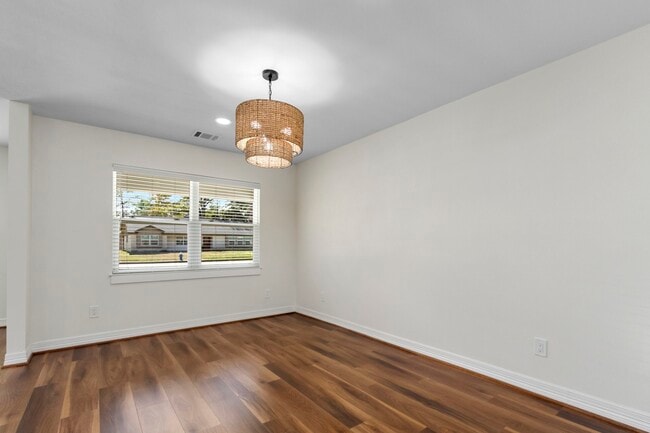 Building Photo - 10218 Moorberry Ln