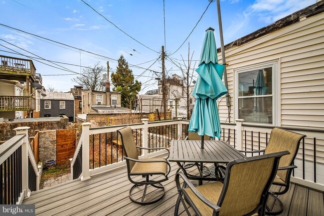 Building Photo - 2315 Eastern Ave