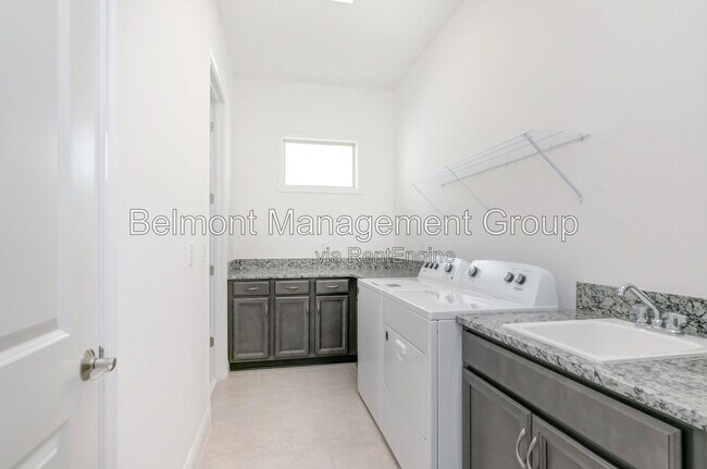 Building Photo - 13146 Bromborough Dr