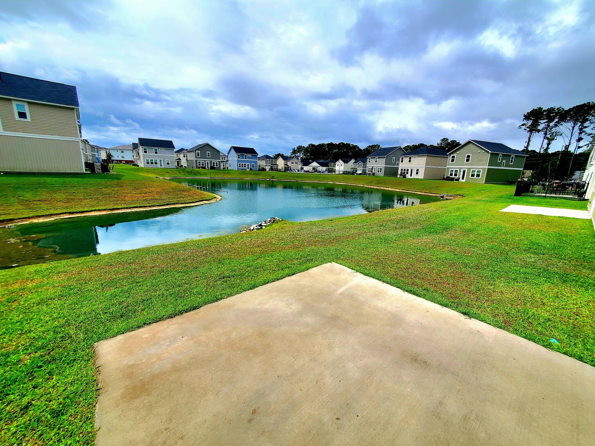 Building Photo - 174 Cypress Holw Dr