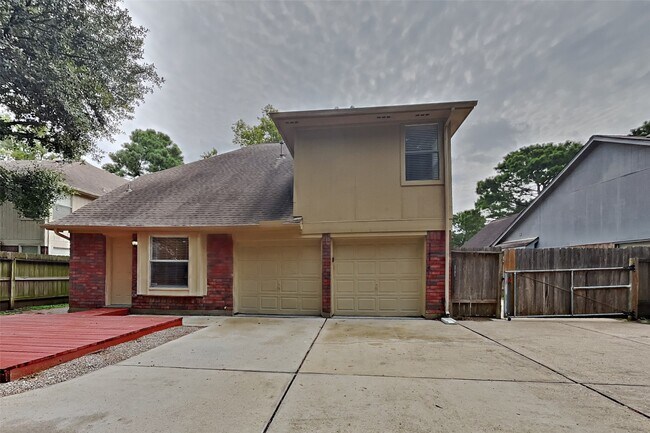 Building Photo - 16819 Kettle Creek Dr
