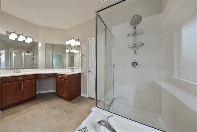 Building Photo - 139 Sweet Leaf Grove Ln