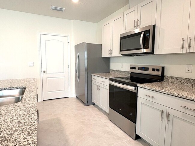 Building Photo - Beautiful Brand New Home In Ormond Beach S...