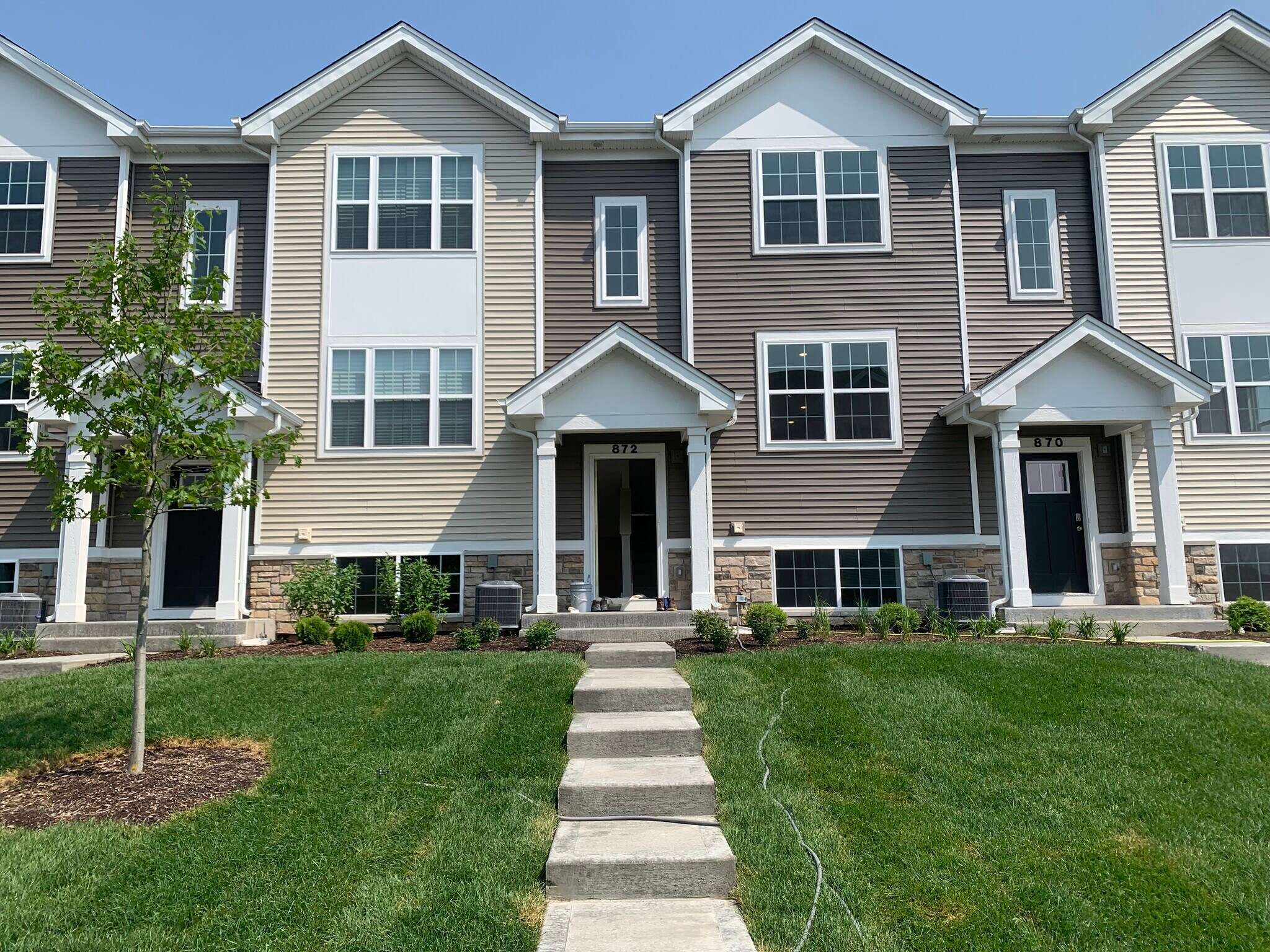 Building Photo - 872 Briar Glen Ct