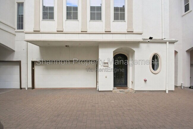 Building Photo - 1652 Norfolk St