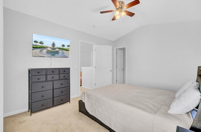 Building Photo - 132 Woodward Rd