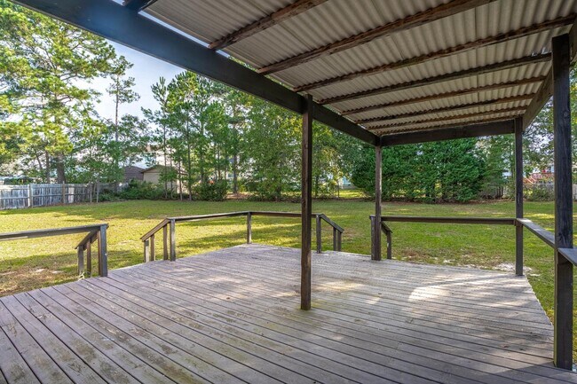 Building Photo - 509 Holly Ridge Ln