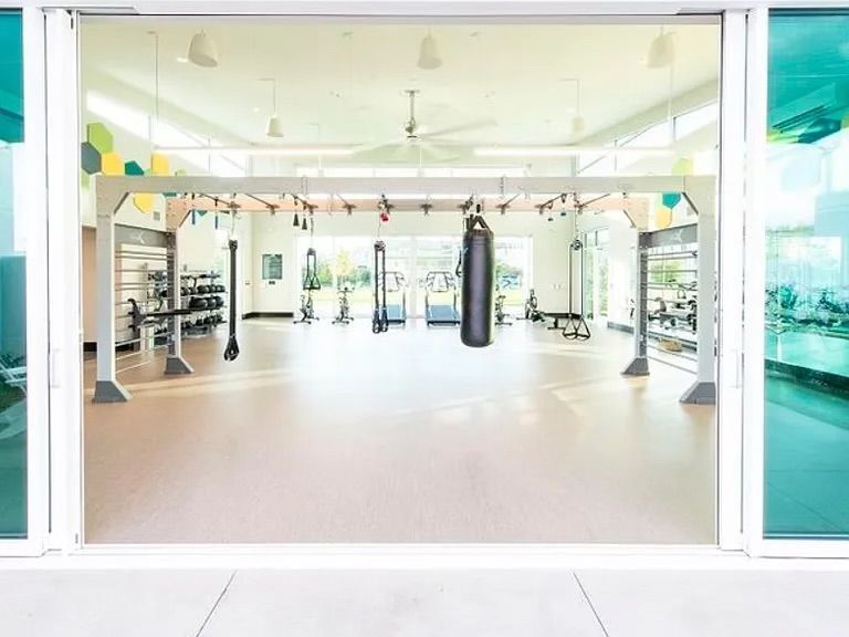 Building Photo - 2206 Yuzu St