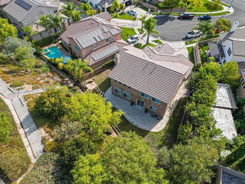 Building Photo - 25617 Henley Way