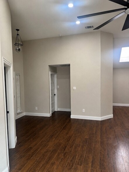 Building Photo - 1309 Brookfield Dr