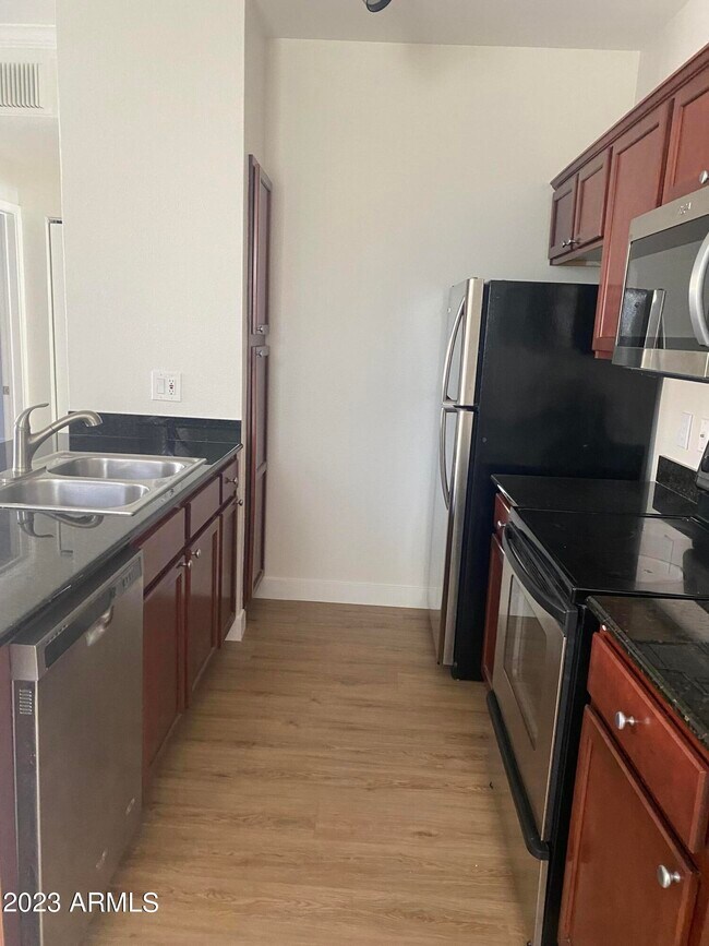 Building Photo - 7009 E Acoma Dr