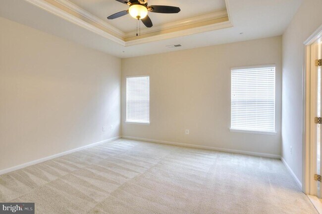 Building Photo - 6300 Santo Place