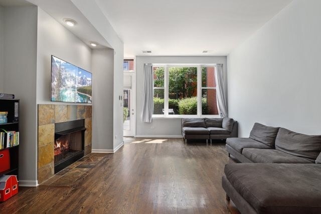 Building Photo - 940 N Crosby St