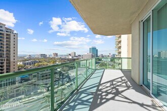 Building Photo - 1431 Riverplace Blvd