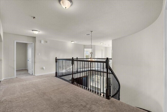 Building Photo - 2246 Oakleaf Trail Ln