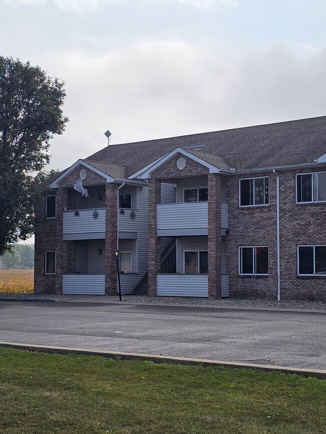 Building Photo - Updated Two Bedroom in Paulding