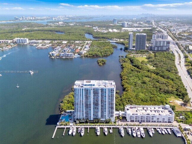 Building Photo - 17111 Biscayne Blvd
