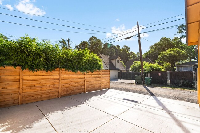 Building Photo - Luxury New Build | Walk to Downtown | Granite, Cherry Wood & High-End Finishes | Whole Home Water...