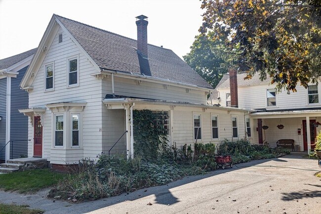 Primary Photo - 21 Prospect St