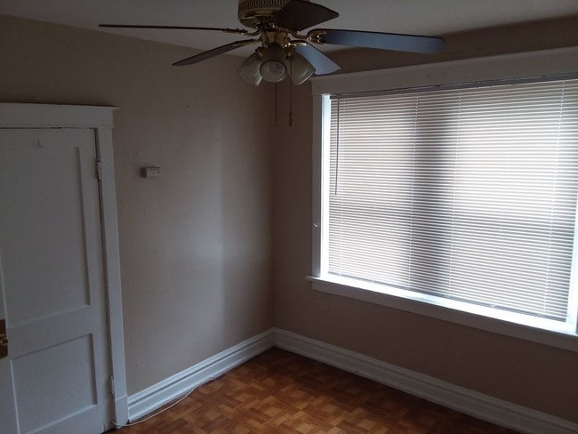 Building Photo - ONE MONTH FREE FOR 13 MONTH LEASE