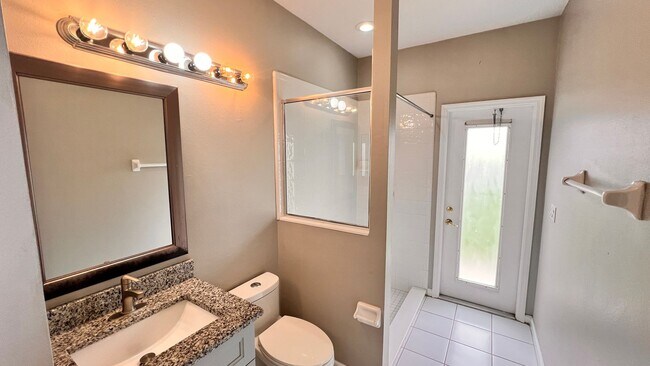 Building Photo - Spacious 4BR Home in Winter Springs | 2,874 Sq Ft | Pet-Friendly | Near Park & Playground