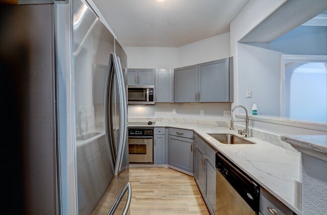 Building Photo - 2299 Lone Star Dr