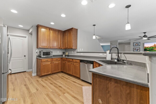 Building Photo - 18390 W Hayden Dr