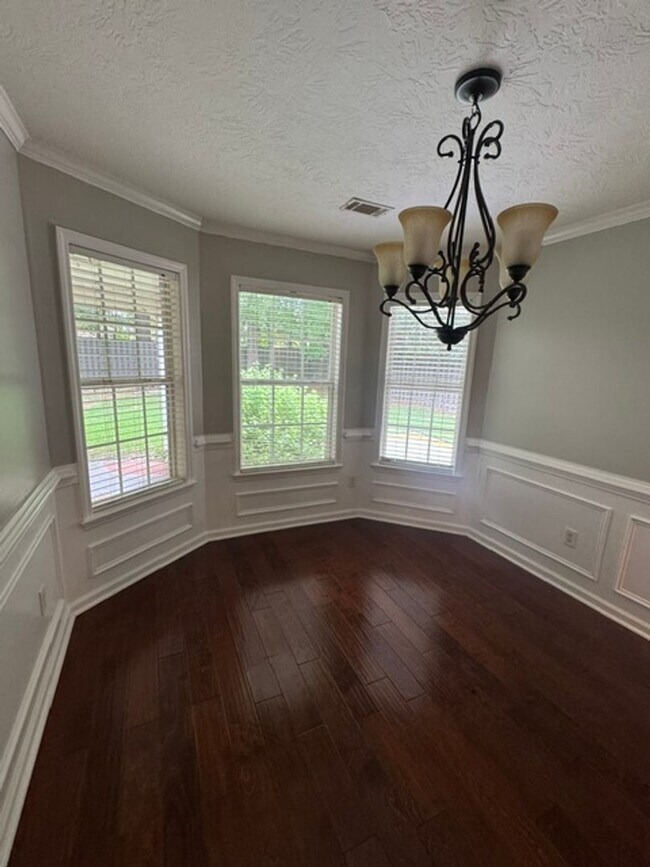 Building Photo - Available Now In Riverwood Plantation!