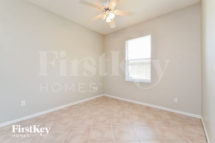 Building Photo - 18465 Tulip Rd