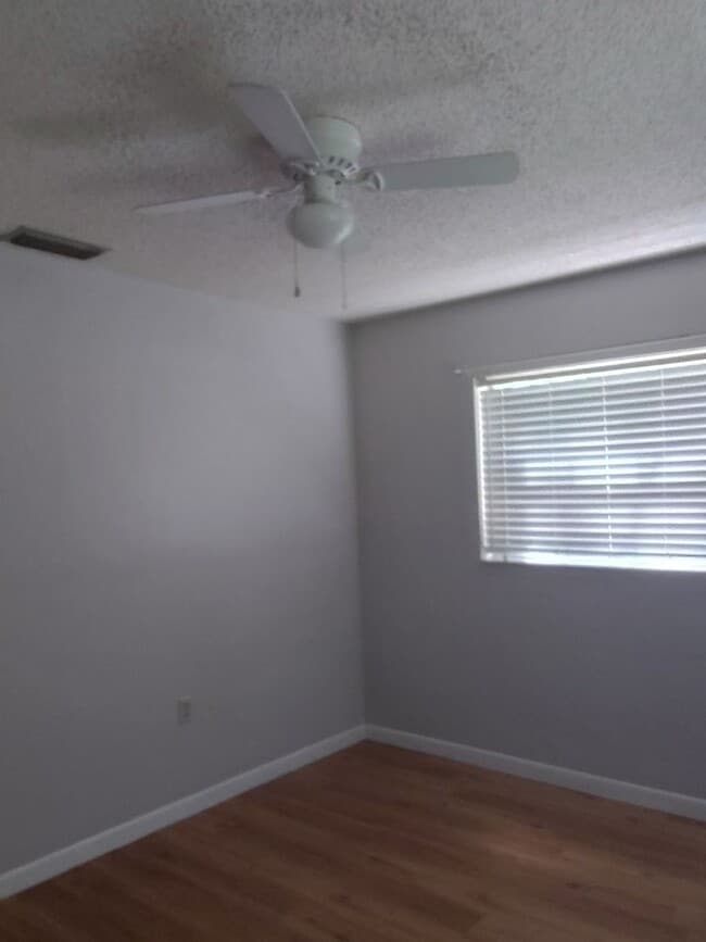 Building Photo - CITRUS SPRINGS