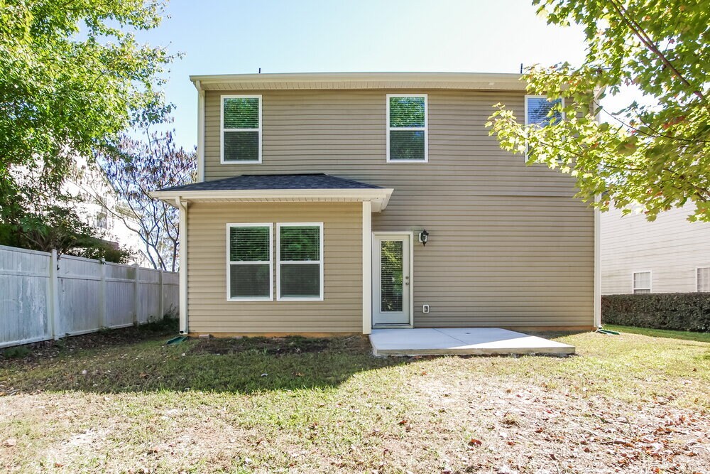 Building Photo - 1020 Sapphire Dr
