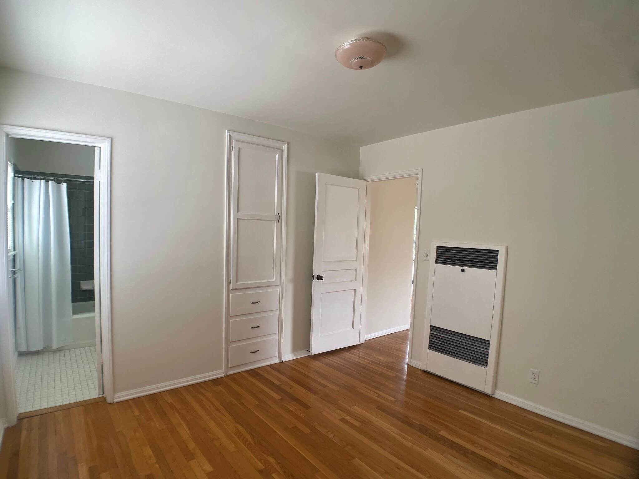 Bedroom - 1008 Euclid St