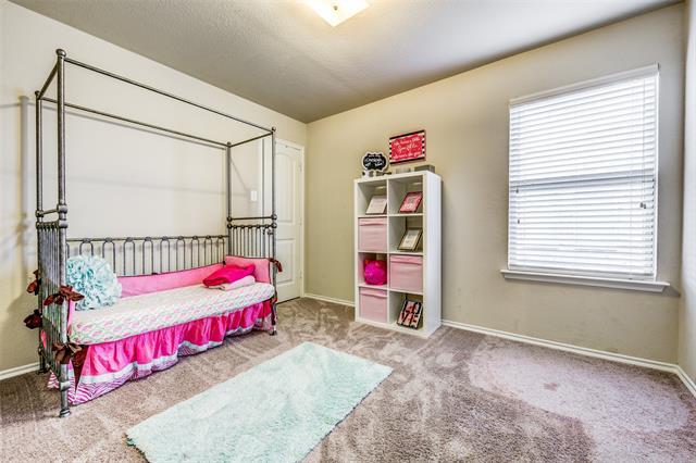 Building Photo - 1774 Pioneer Way