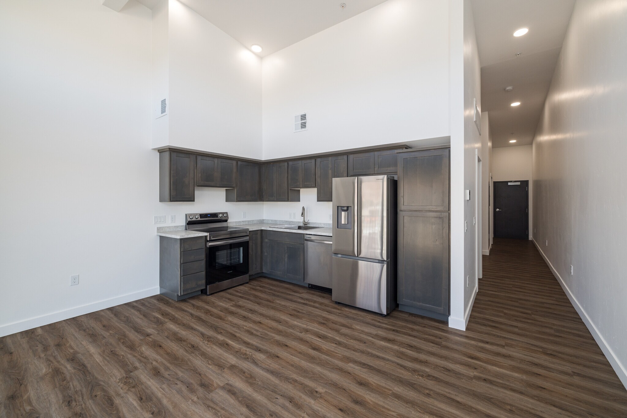 Building Photo - 443 Kane Creek Blvd