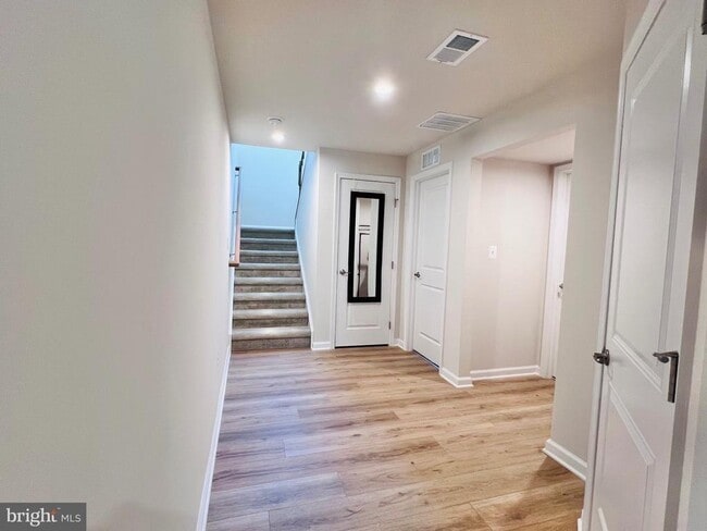 Building Photo - 9212 Edenderry Dr