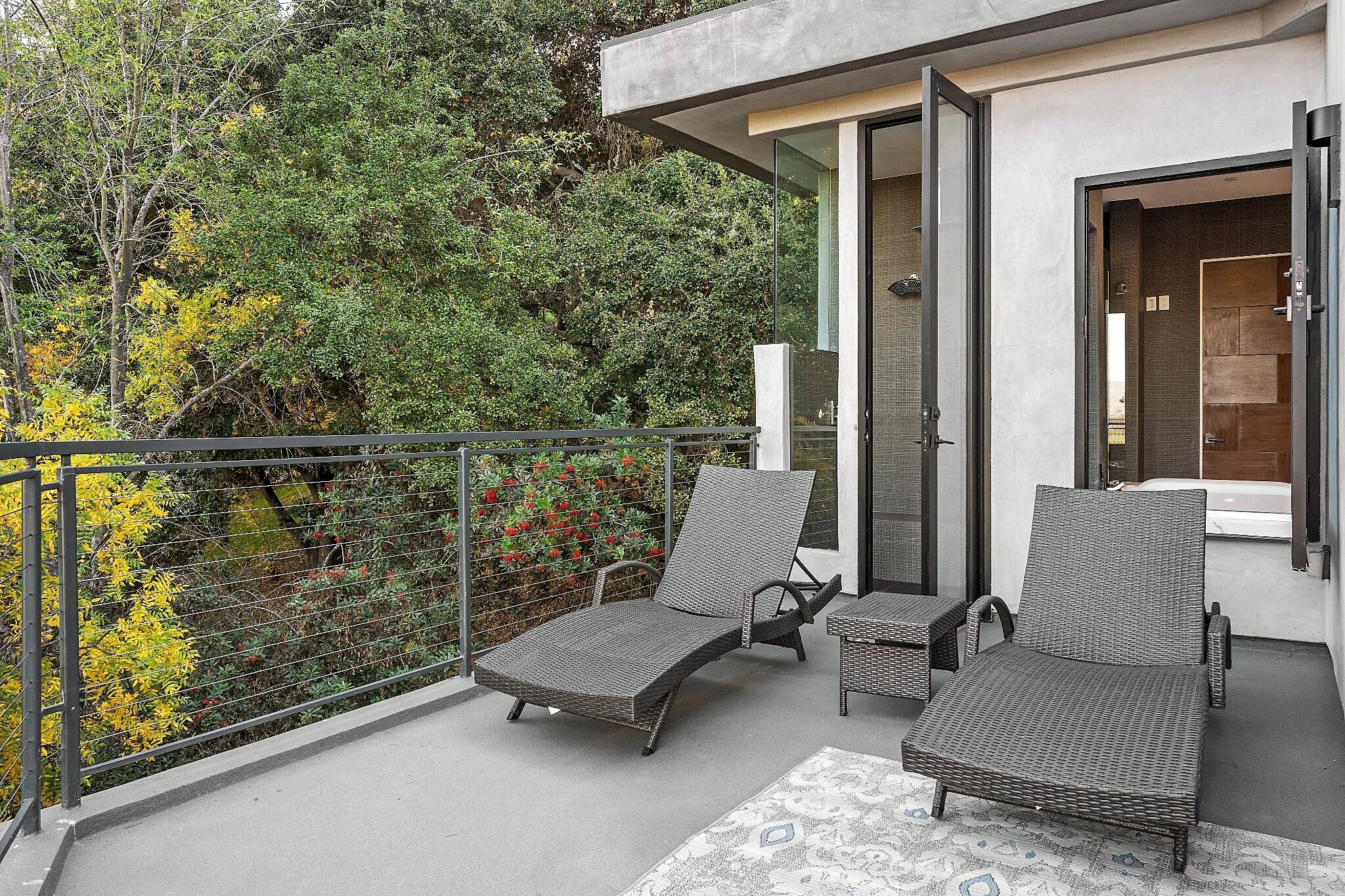 Building Photo - 3712 Broadlawn Dr