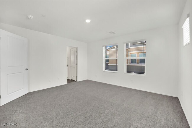 Building Photo - 1133 Scarlet Sparrow St