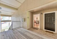 Building Photo - 4017 Crockers Lake Blvd