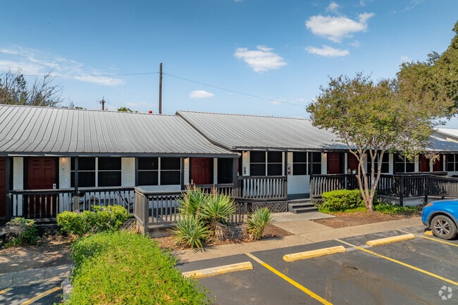 Unit Exterior - Salado Creek Villas Apartments