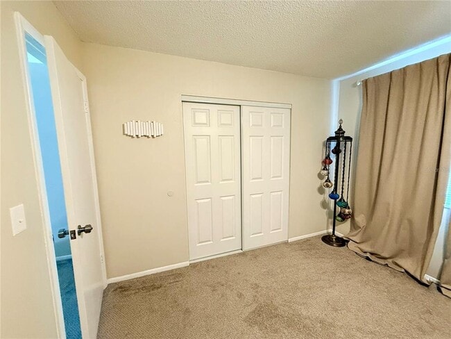 Building Photo - 10053 Lake Oak Cir