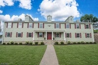 Building Photo - 39 Ledgewood Ave
