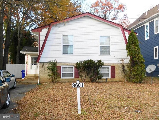 Primary Photo - 3601 13th St N