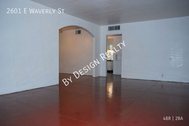 Building Photo - Blenman-Elm 4 Bed 2 Bath - Reserve NOW for March 2026 or Later