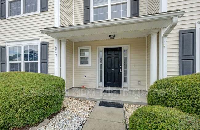 Building Photo - 8849 Jenny Lind St