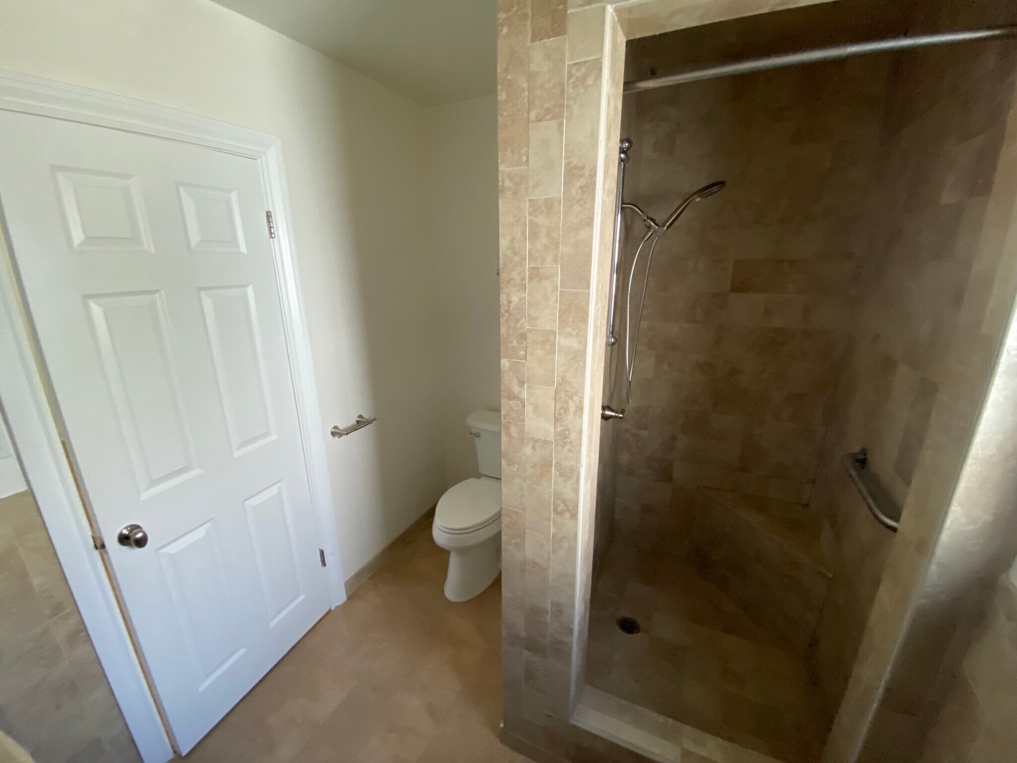 Master Suite Bath - 3522 W 229th Pl