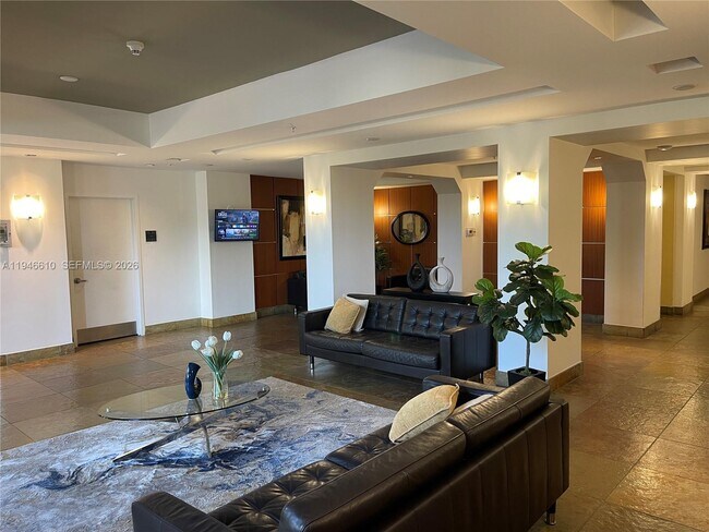 Building Photo - 1745 E Hallandale Beach Blvd