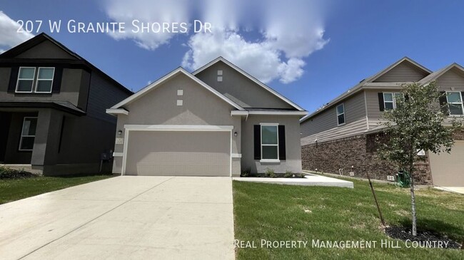 Building Photo - Live By Boerne Lake!